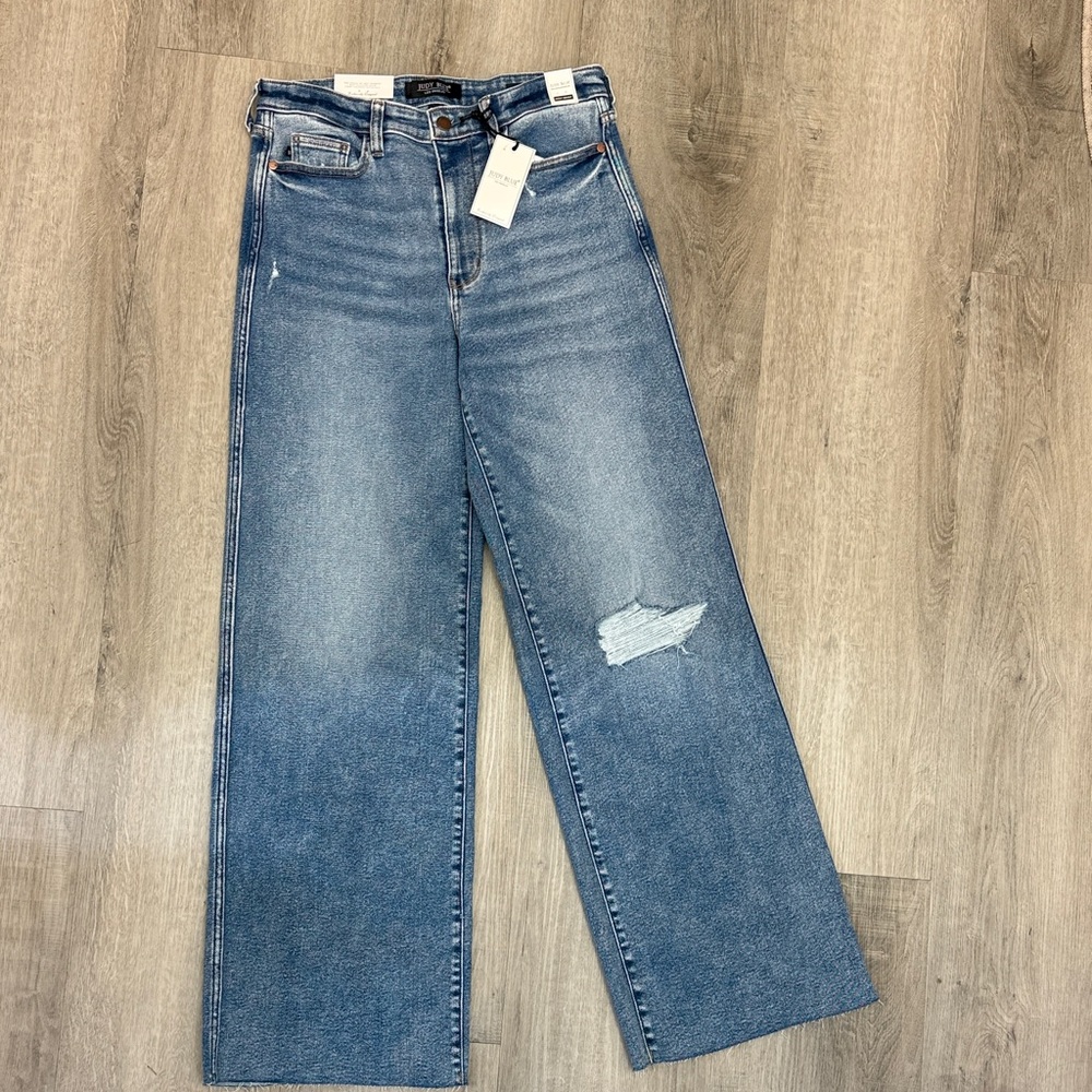 Judy Blue Distressed Wide Leg Jeans - Picture 2 of 8